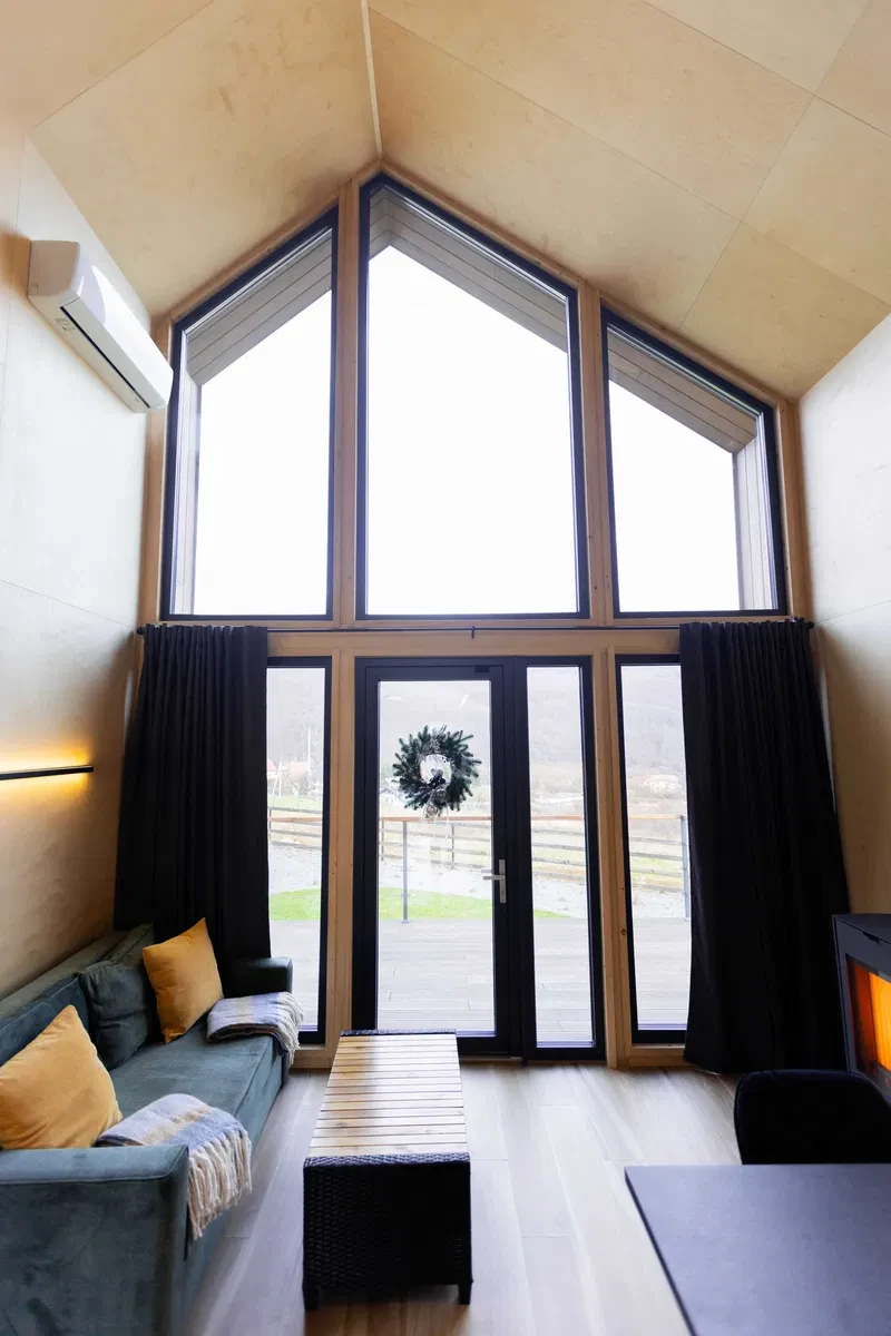 Котедж, Солочин: автономність, панорамні гірські краєвиди - фото 3