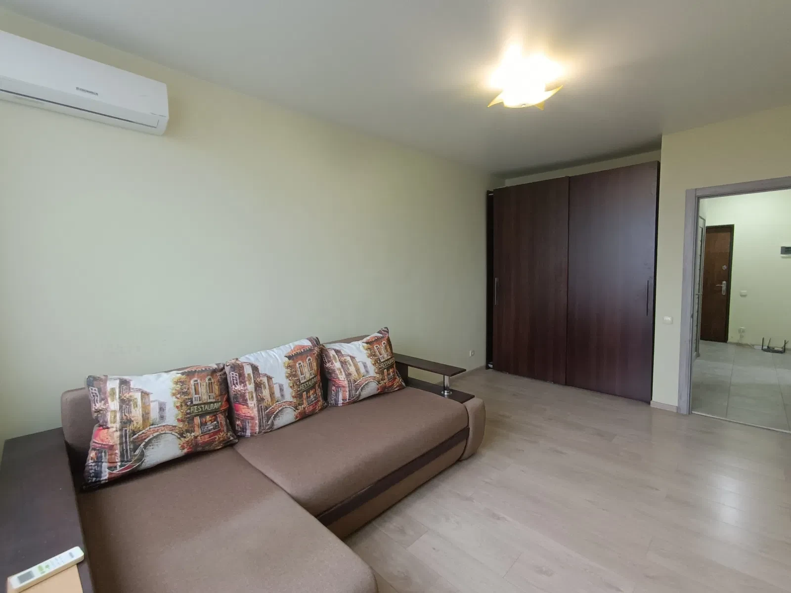 2-комнатная квартира в ЖК Флагман: лоджия 5 м², первая секция - фото 2