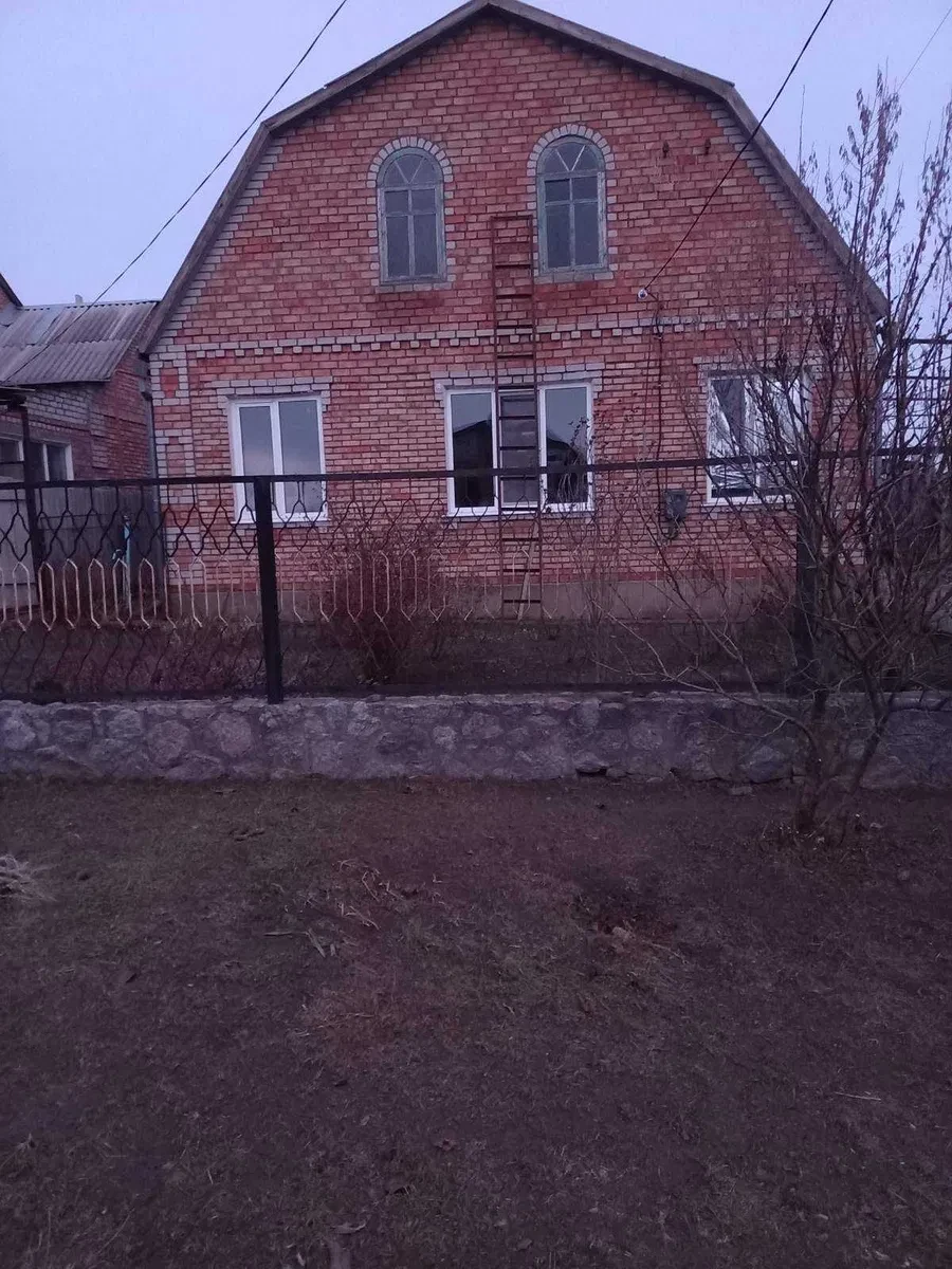 Будинок, Марганець: гараж на два автомобілі, 24 сотки, тепла підлога