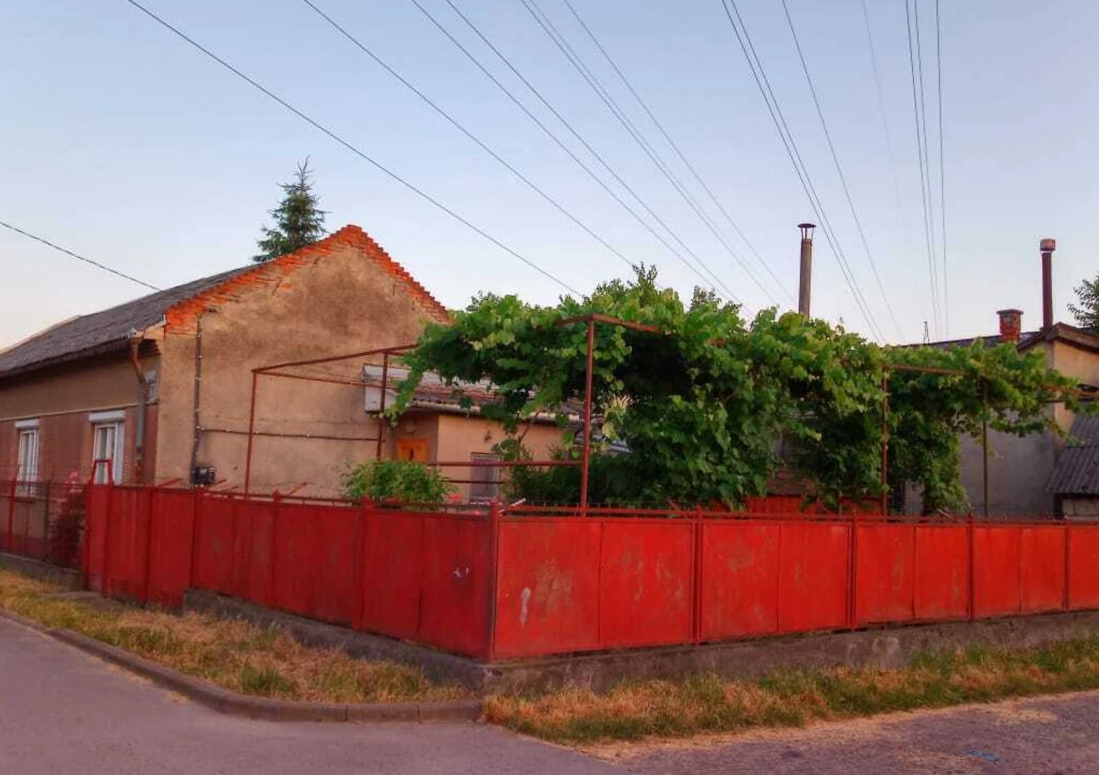Будинок, Радванка: гараж, 4.7 сотки, резервне живлення - фото 4