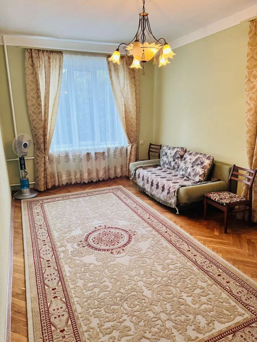 2-кімнатна квартира, Шевченківський: косметичний ремонт, метро Лук'янівка