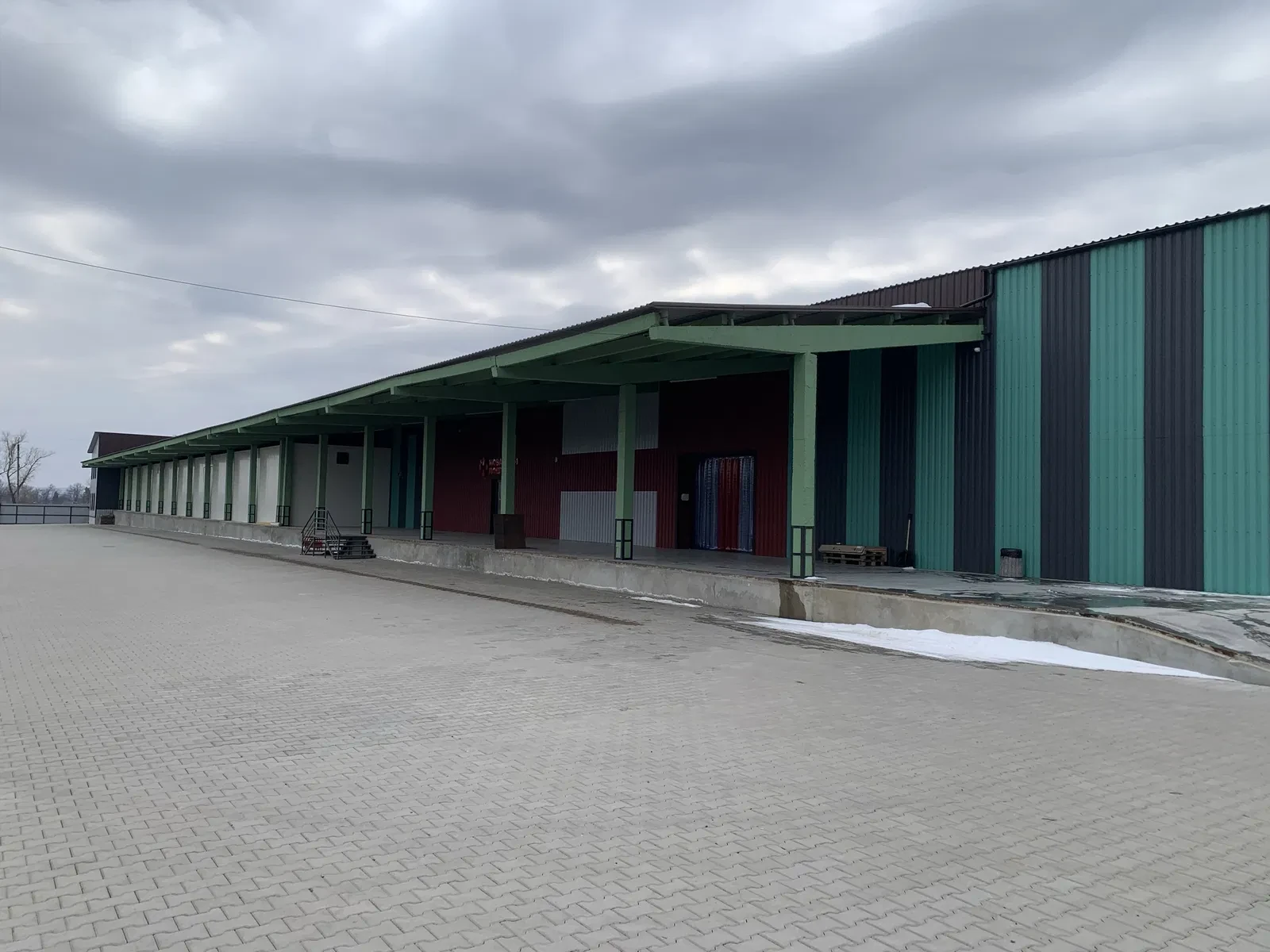 Склад, Глибока: холодильні камери, генератор - фото 4