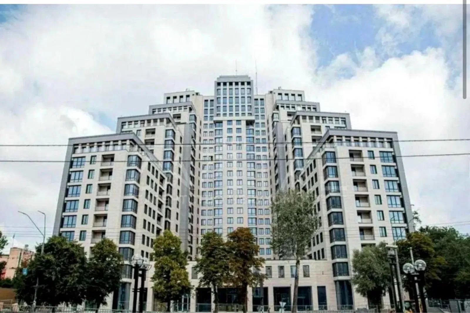 2-кімнатна квартира у ЖК Crystal Park Tower: панорамні вікна, тераса - фото 2