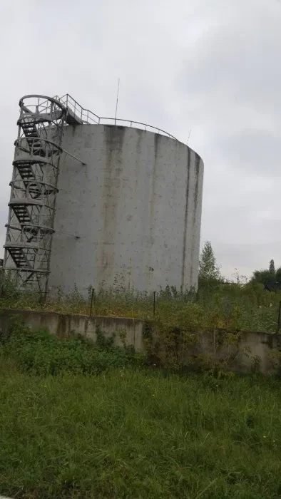 Склад, Квасилів: залізнична колія, 2 резервуари - фото 5