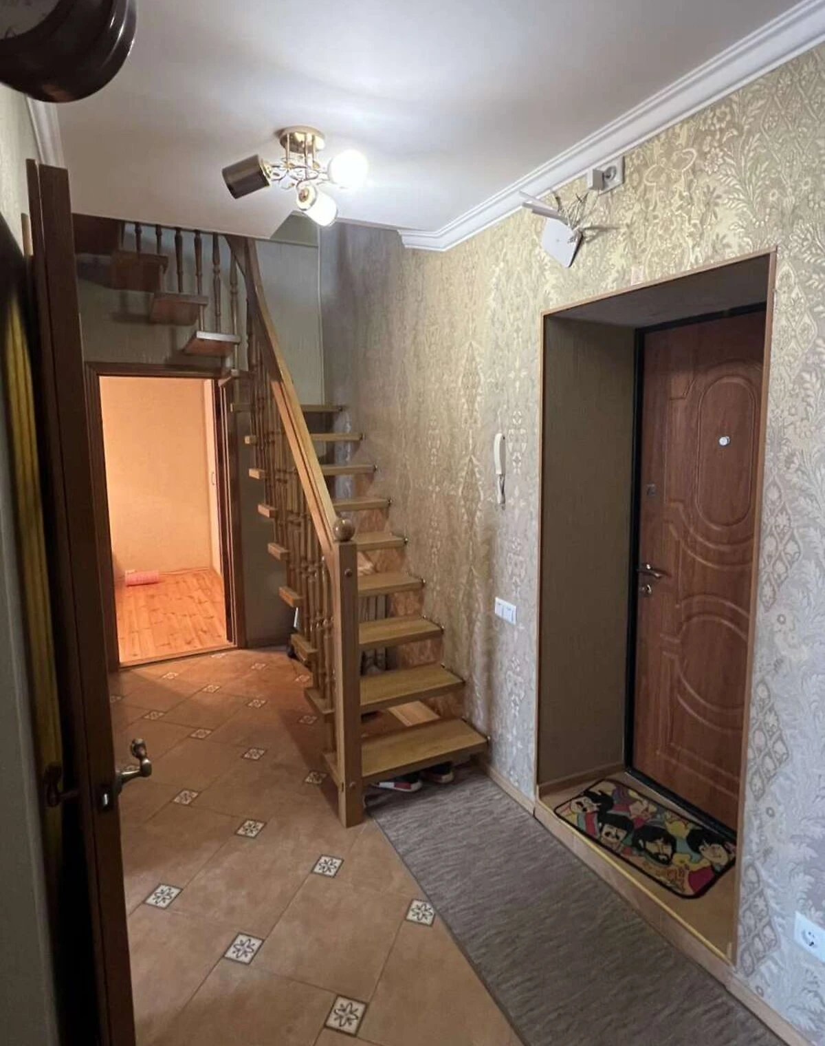 4-комнатная квартира, Можайка: газовое отопление, тёплый пол - фото 1