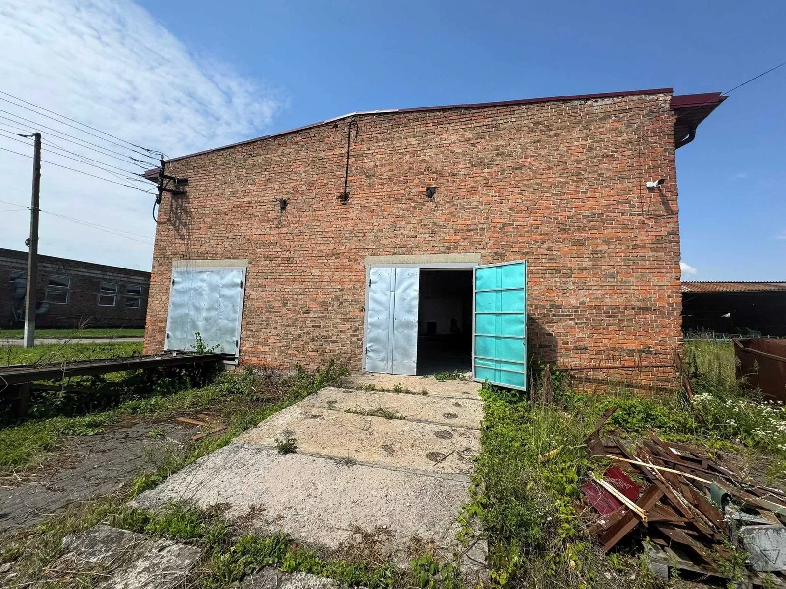 Склад, Остров: подвал 350 м², 50 кВт, парковочное место, фото 3
