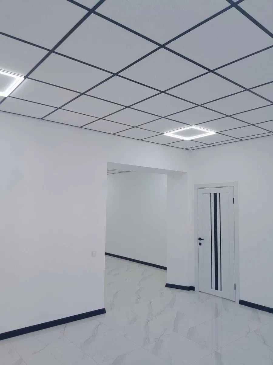 Приміщення, Подільський: фасадні торгові площі 800 м², готовність 100%, фото 5