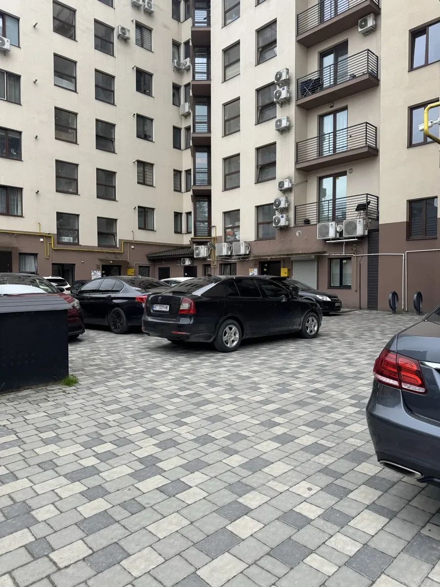 2-кімнатна квартира у ЖК Central House: підземний паркінг, панорамні вікна - фото 3