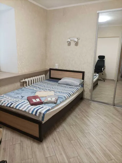 3-кімнатна квартира, центр: два окремі входи, 2 окремі квартири - фото 4