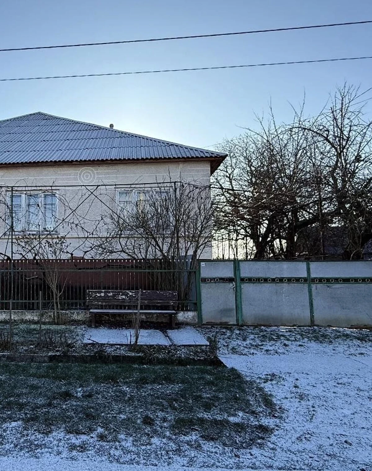 Частина будинку, Бадів: цегляні стіни, криниця, сарай - фото 2