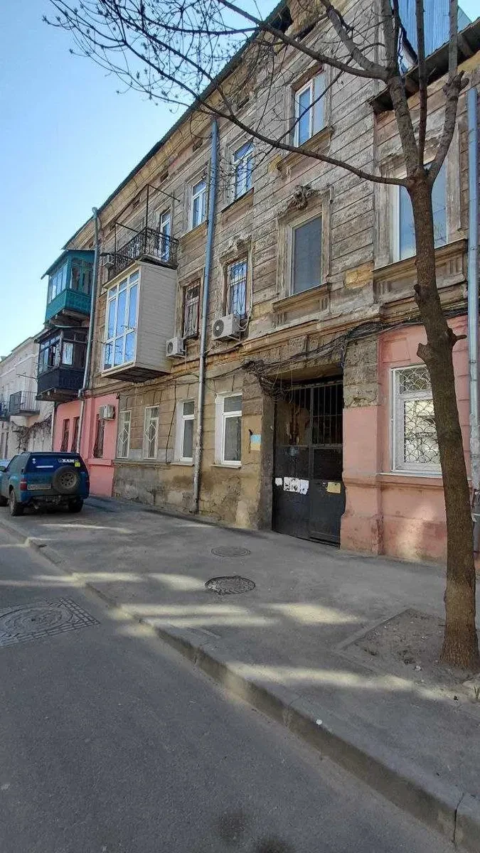 1-кімнатна квартира, Приморський: потребує ремонту, поруч Привоз - фото 1