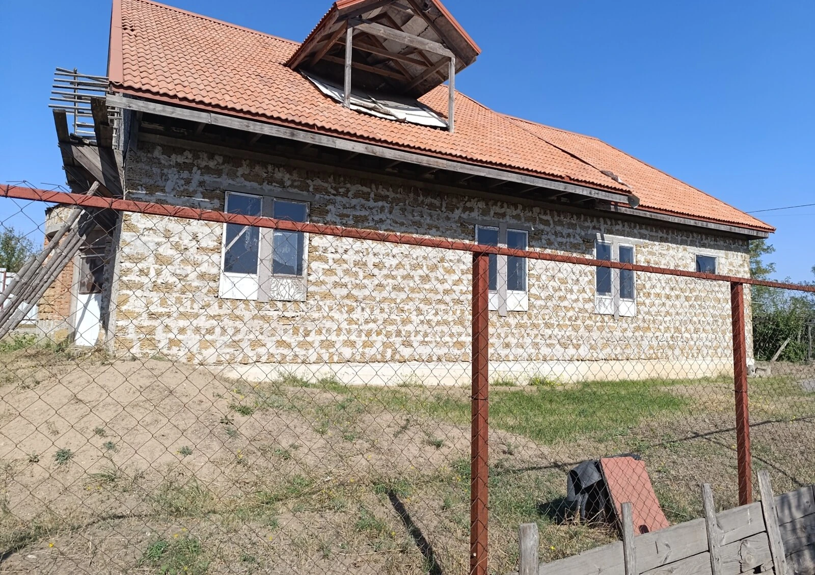 Будинок, Верхня Хортиця: веранда, гараж і сад - фото 3