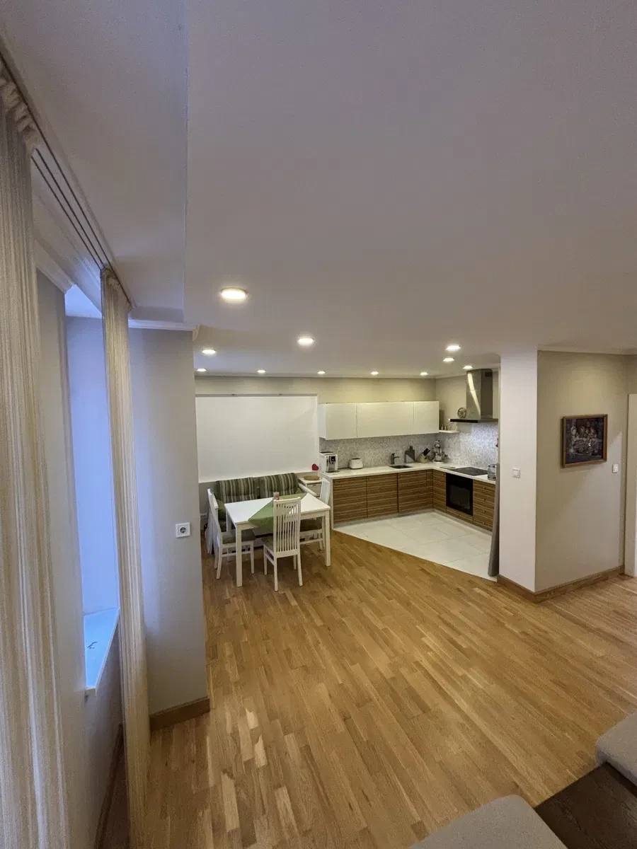 3-комнатная квартира в ЖК Комфорт Таун: кухня-студия 30 м², авторский проект, фото 2