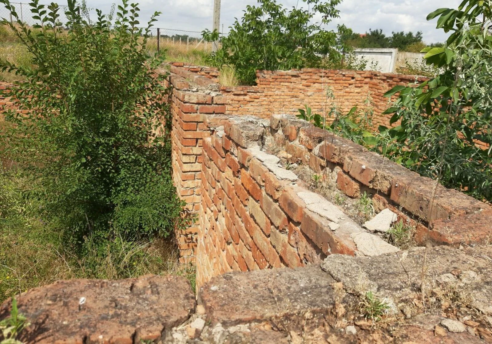 Ділянка 10 соток, Тернівка: під забудову, фундамент і паркан - фото 3