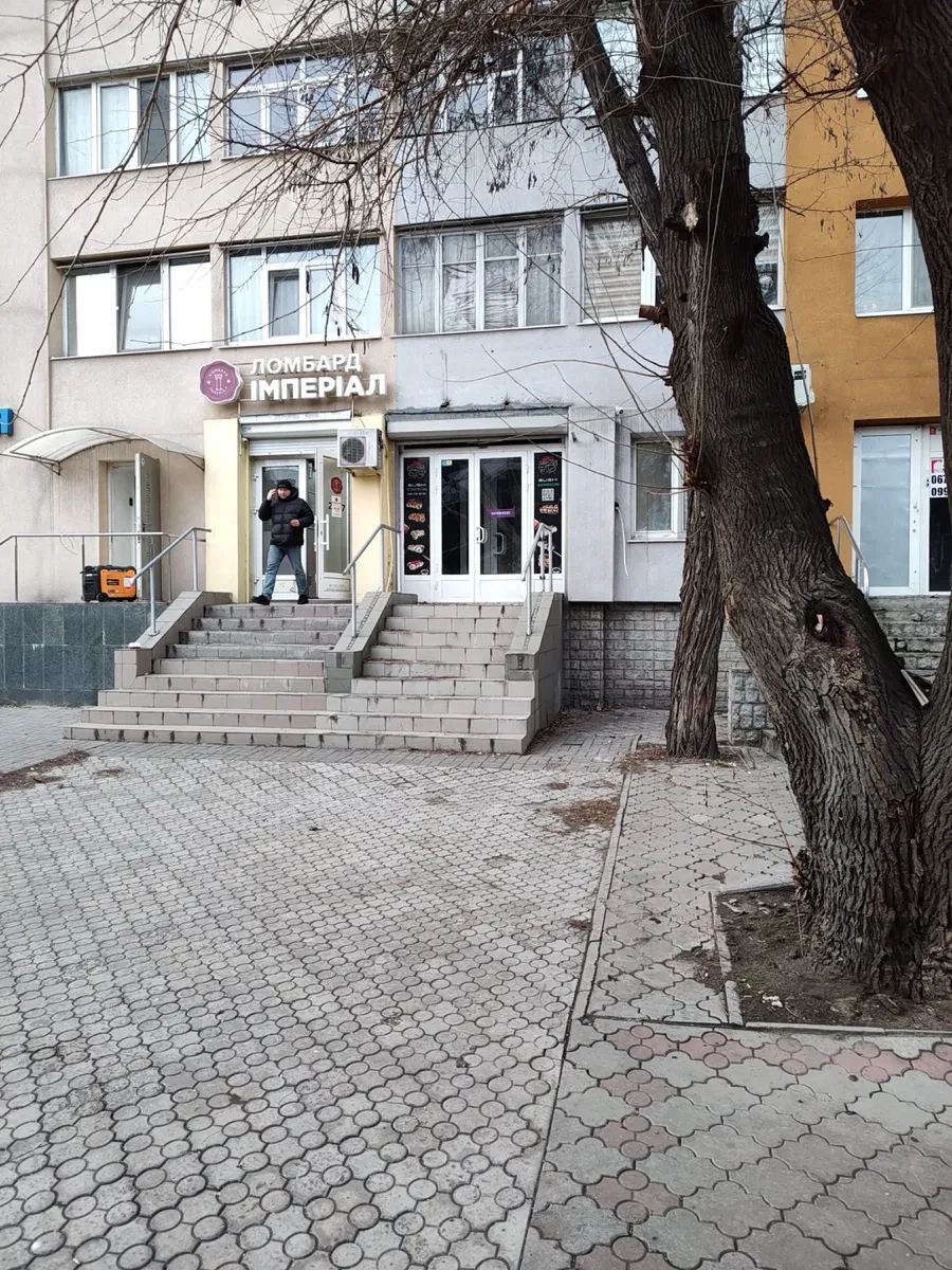 Приміщення, Амур-Нижньодніпровський: фасадне, для аптеки