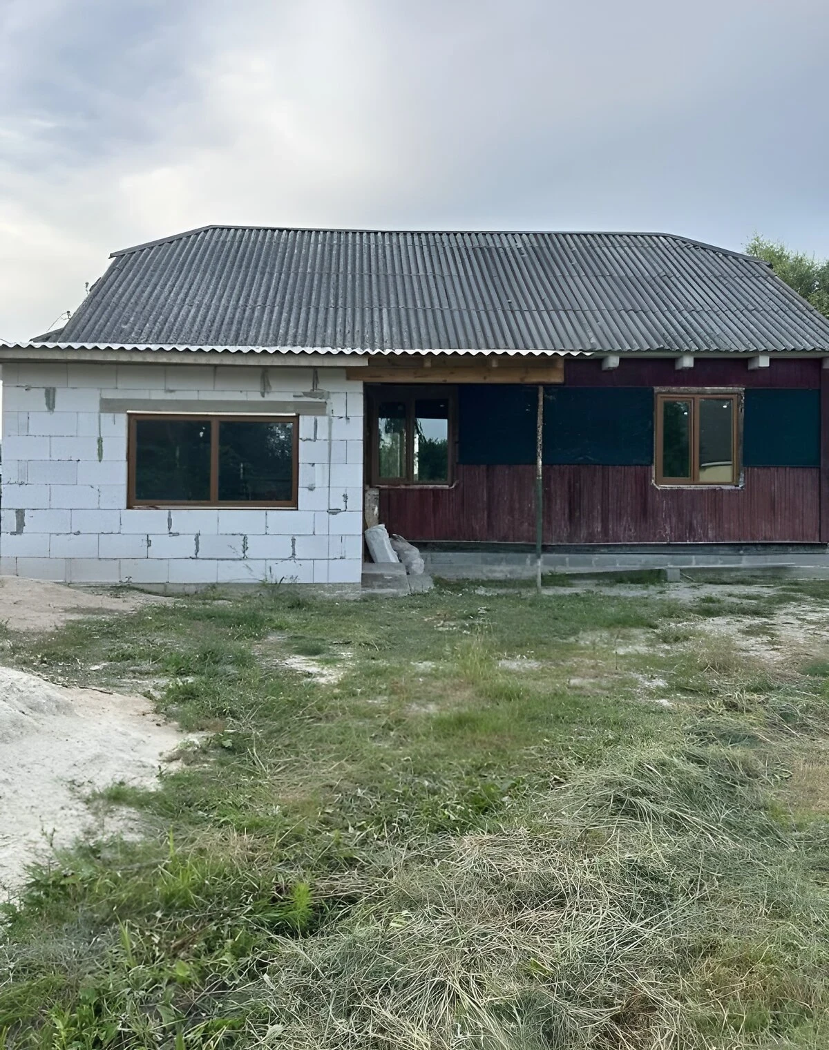 Будинок, Головне: 130 соток, торг можливий