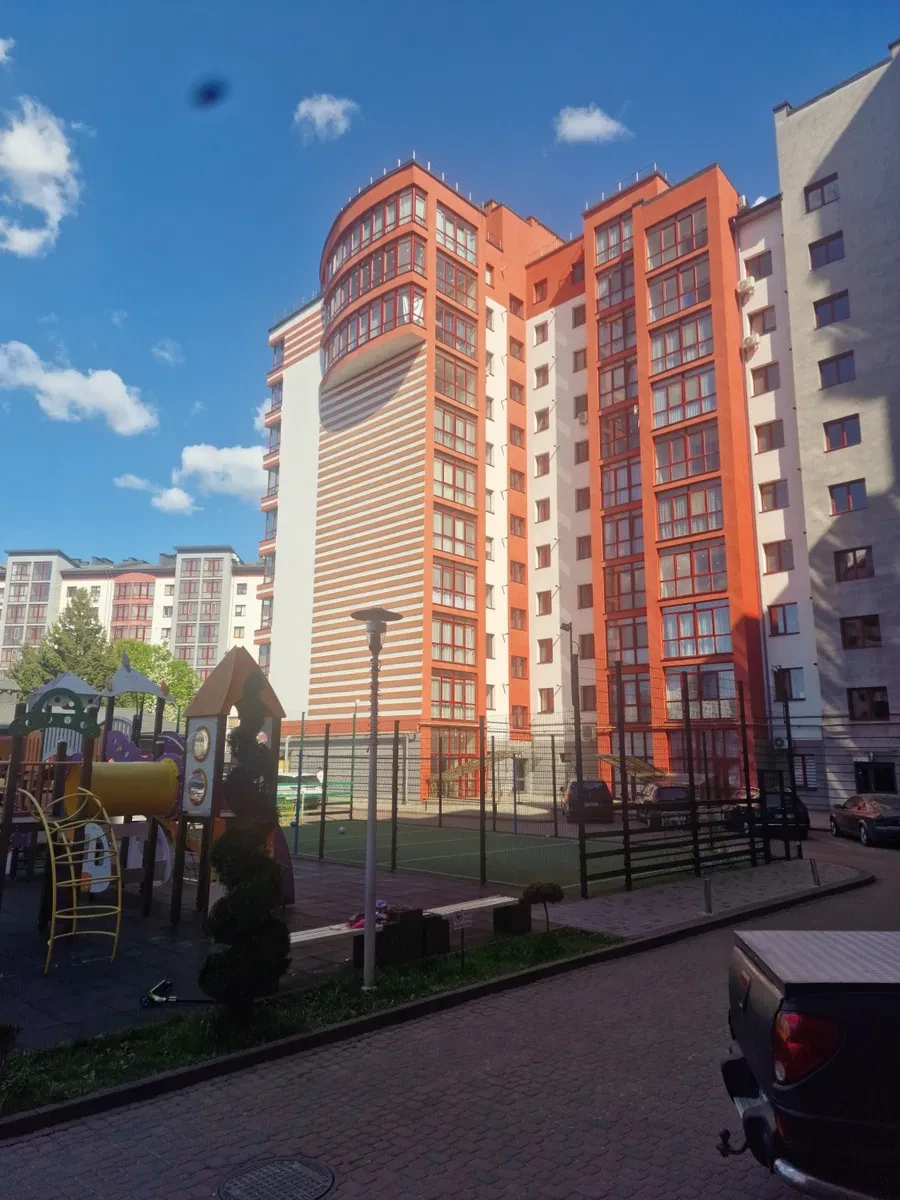 Приміщення, Івано-Франківськ: стоматологія й косметологія, 11 кВт, 3 фази