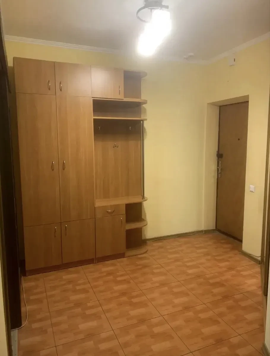 1-кімнатна квартира, Дарницький: резервне живлення, метро Позняки 10 хв - фото 1