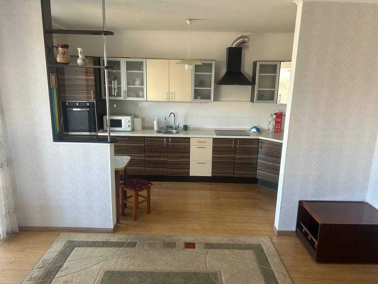 2-кімнатна квартира, Дарницький: вода без світла, бомбосховище - фото 2