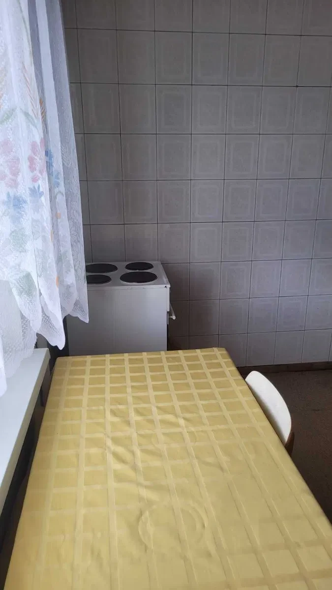 1-кімнатна квартира, Деснянський: тихий двір, метро Чернігівська 20 хв - фото 4