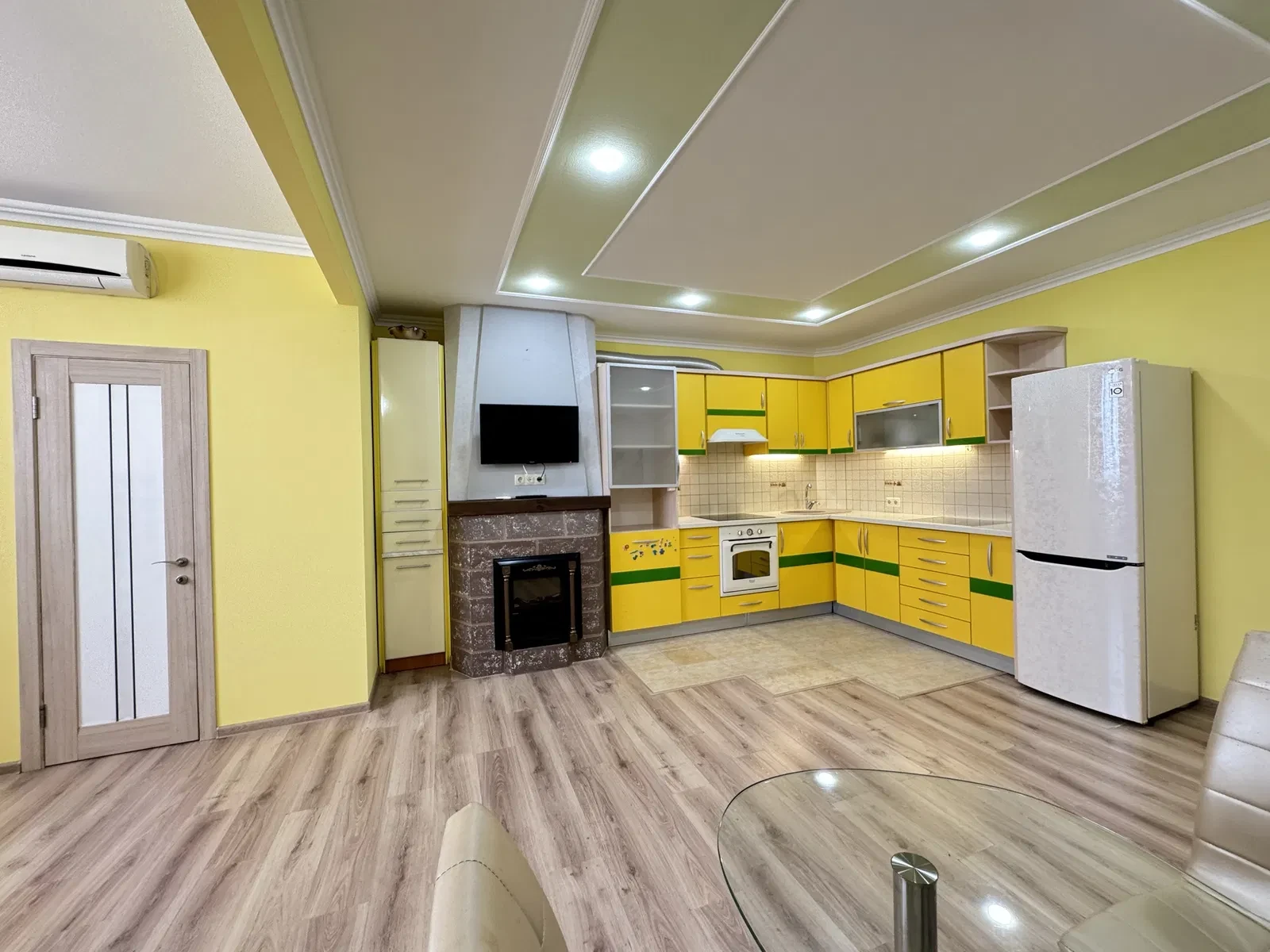 2-комнатная квартира в ЖК Парус: авторский ремонт, метро 7 мин, фото 2