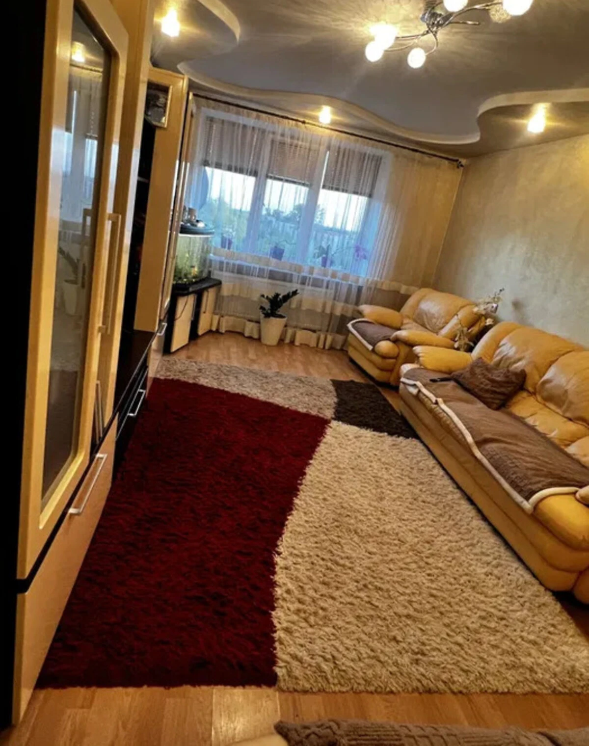 4-кімнатна квартира, Батьово: кухня 20 м², індивідуальне газове опалення - фото 4