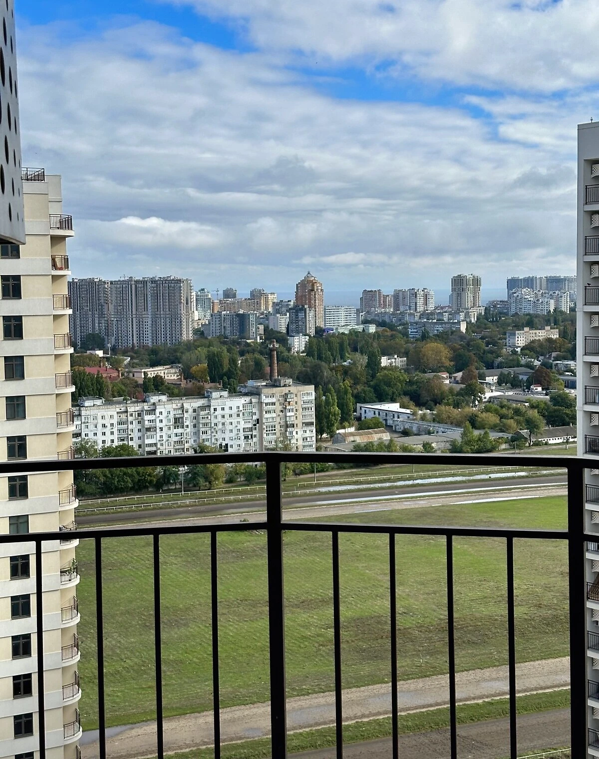 2-кімнатна квартира, Ближні Млини: тераса, вода й тепло без світла - фото 2