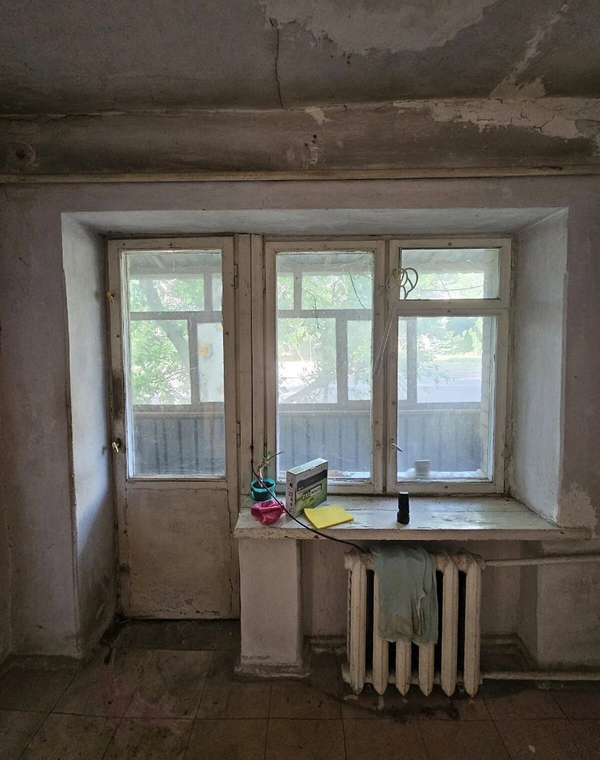 4-комнатная квартира, Центрально-Городской: под ремонт, балкон, фото 2