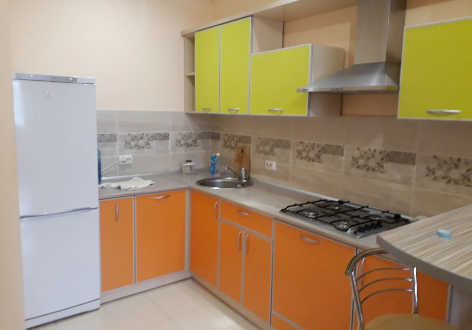 1-кімнатна квартира, Київська: кухня-студія, закритий двір - фото 2