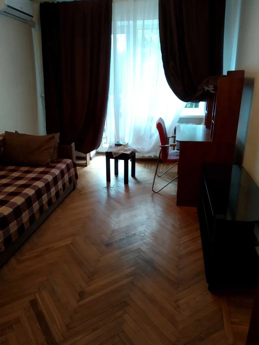 2-кімнатна квартира, Шевченківський: метро за 3 хвилини, фото 2