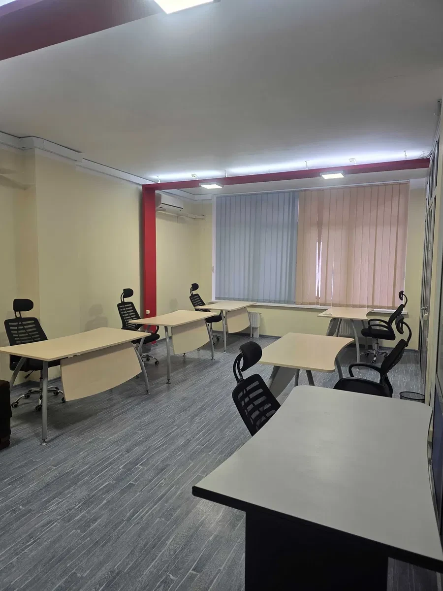 Офіс у ЖК Кукуруза: генератор, теплові насоси, доступ 24/7 - фото 3
