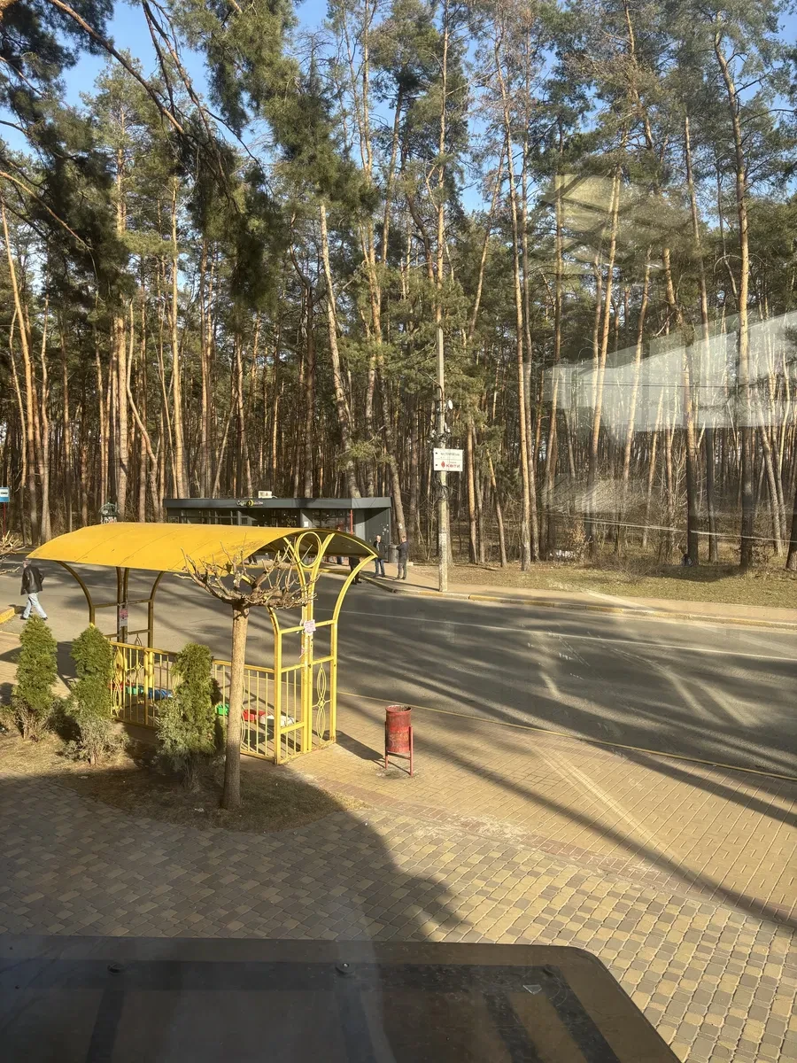 Приміщення у ЖК «Парковий»: великі вікна, канікули на ремонт - фото 4