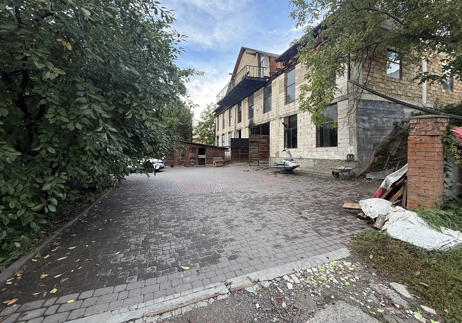 Дом, Южно-Западный: 10 соток, пеноблок, торг - фото 1