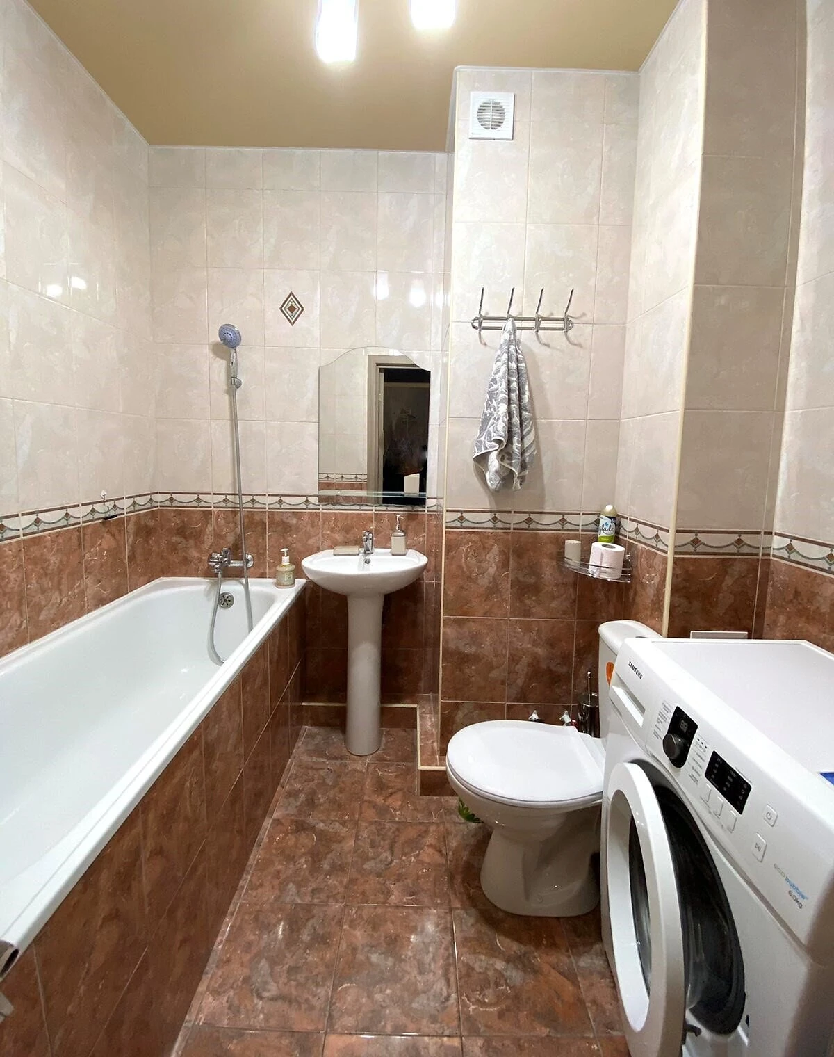 1-кімнатна квартира, Позняки: вода й опалення без світла, фото 5