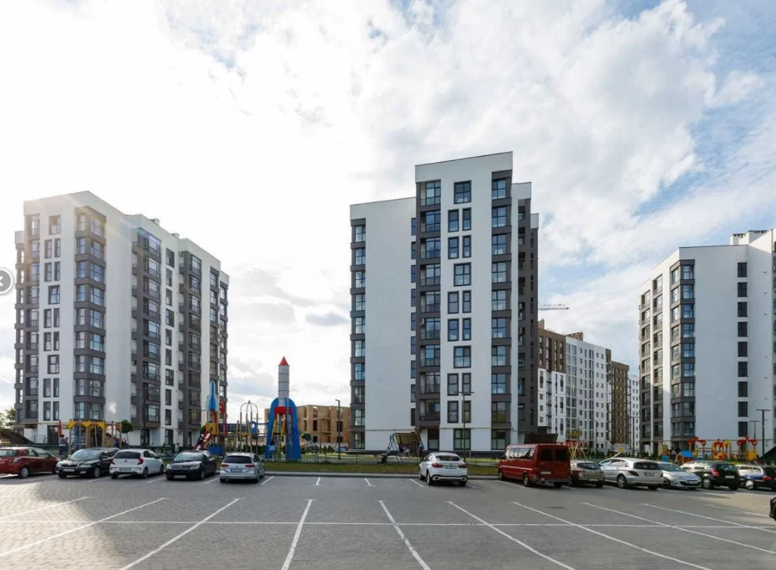 1-кімнатна квартира у ЖК Супернова: відеонагляд, паркомісця - фото 1