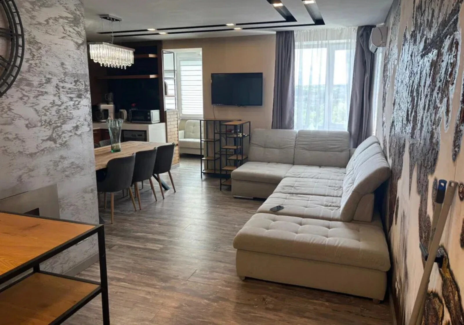 2-кімнатна квартира, Павлівка: дизайнерський ремонт, кухня 35 м² - фото 1
