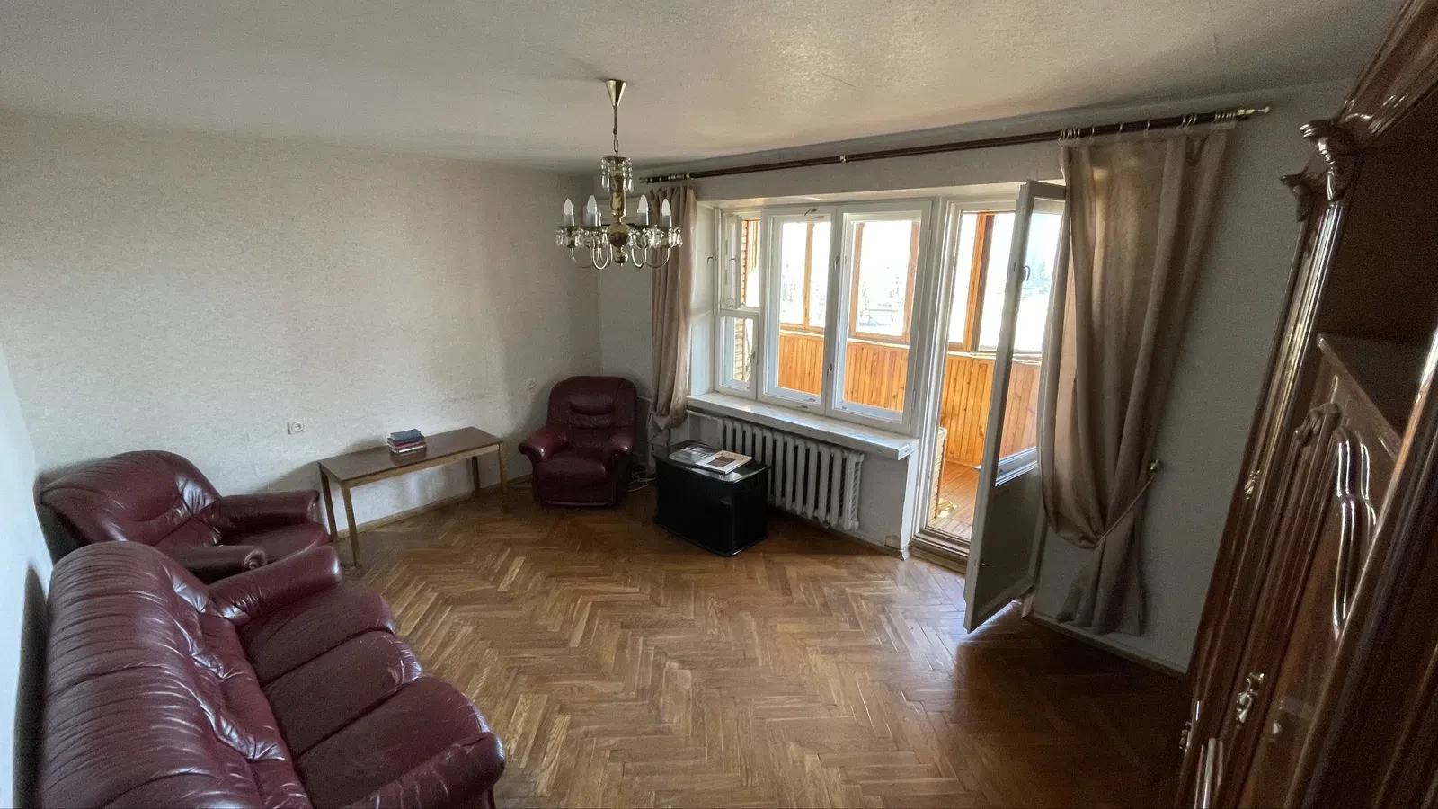 3-кімнатна квартира, Дніпровський: інвертор, метро за 3 хвилини - фото 3