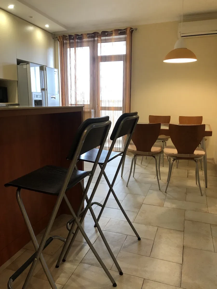 4-кімнатна квартира у ЖК Soho Residence: 2 балкони, метро за 5 хв - фото 2