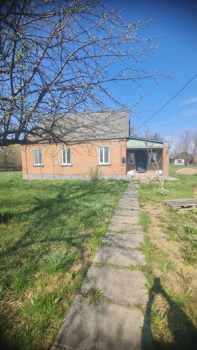 Дом, Бехи: евроремонт, 10 соток, обмен на квартиру