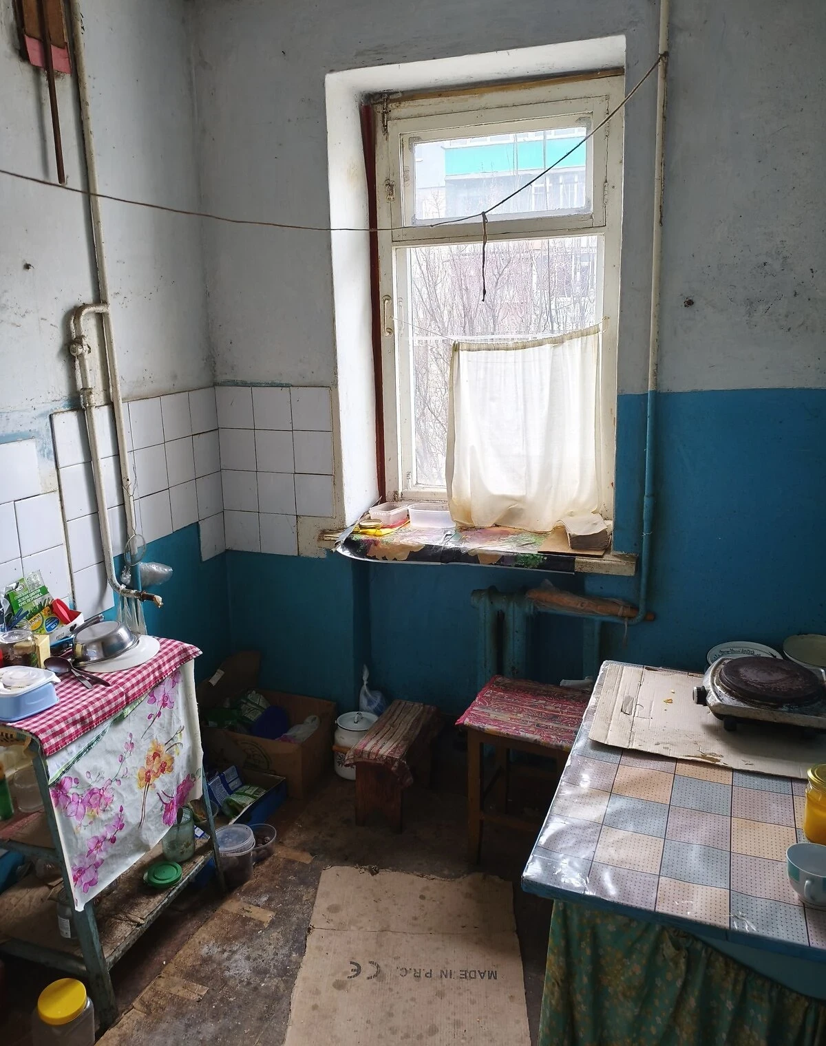 2-кімнатна квартира, Помічна: без ремонту, цегляні стіни - фото 2